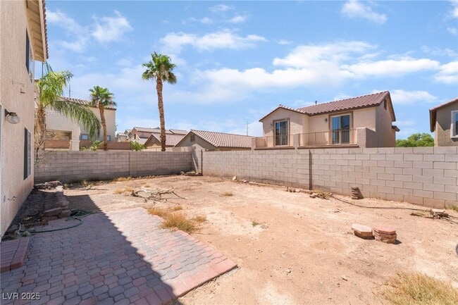 Building Photo - 10136 Hermit Rapids Ave