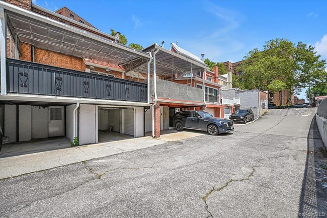 Building Photo - 99-64 65th Ave