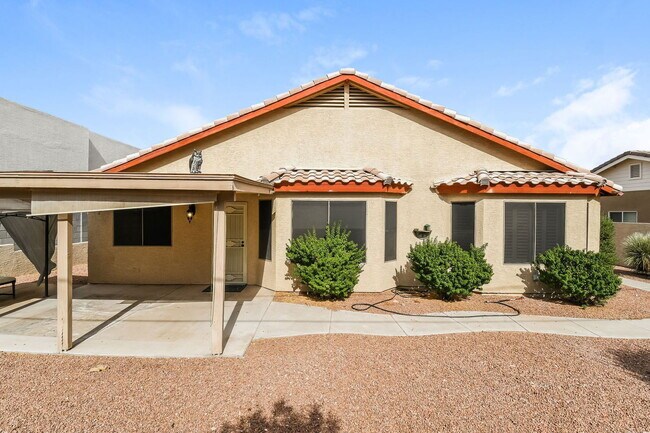 Building Photo - 6152 S Hidden Hill