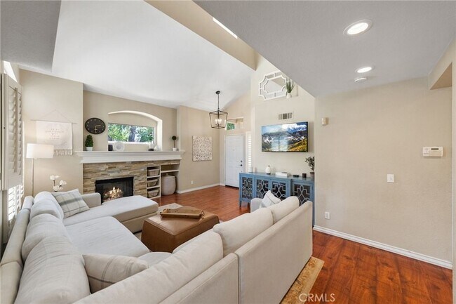 Building Photo - 43540 Corte Benisa