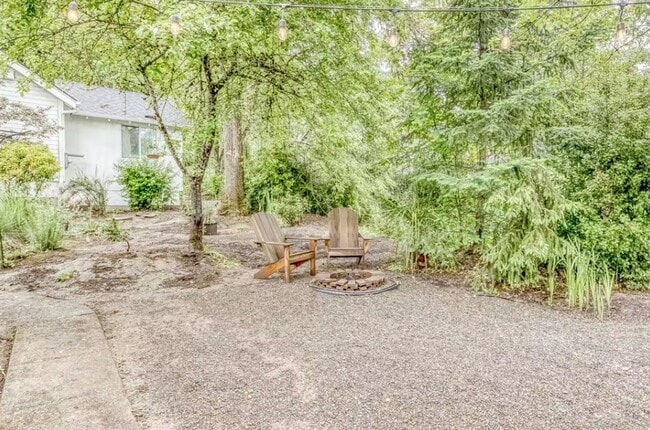 Building Photo - The Corbett Cottage, now available on mid ...