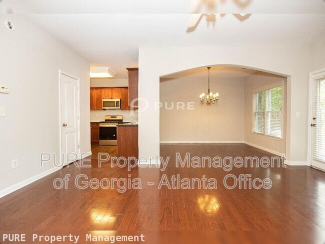 Building Photo - 5905 Oakbrook Lake Ct