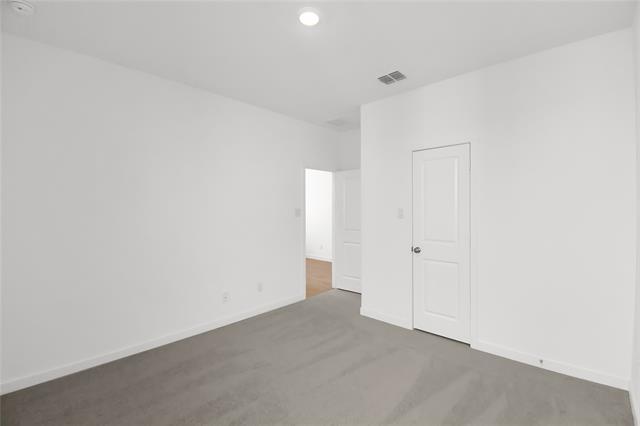 Building Photo - 1504 Adams Dr