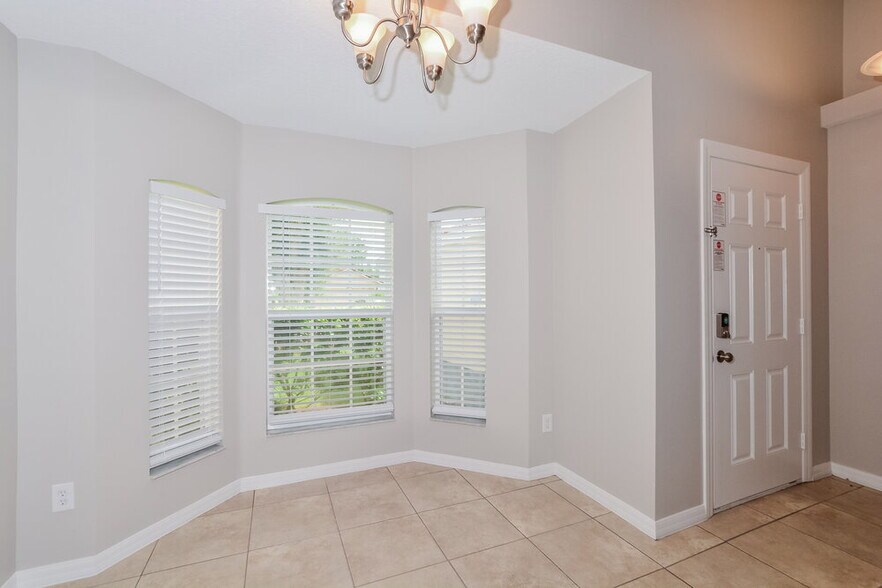 Building Photo - 12436 Sophiamarie Loop