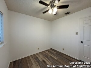 Building Photo - 10207 Raven Field Dr