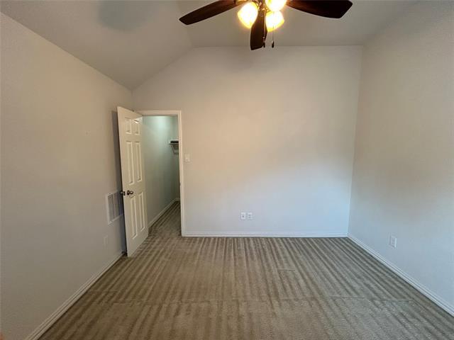 Building Photo - 4840 Van Zandt Dr
