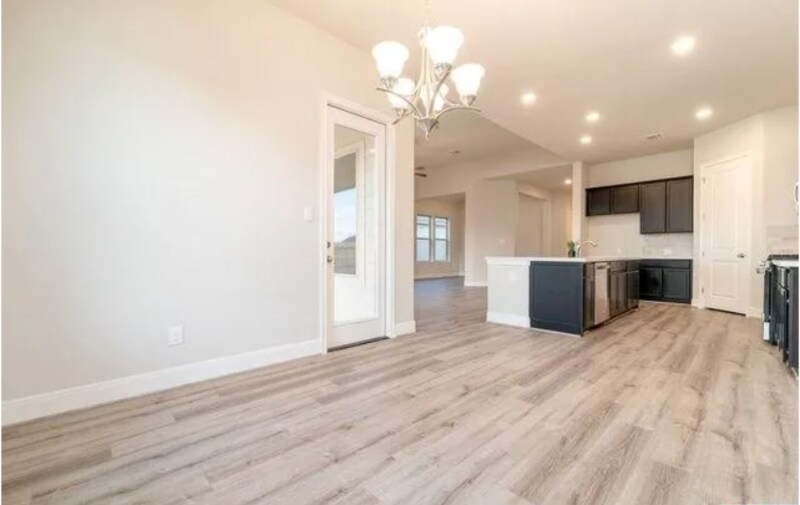 Building Photo - 105 Giverny