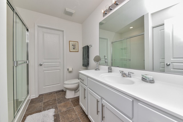 Building Photo - 1060 Kilbery Ln