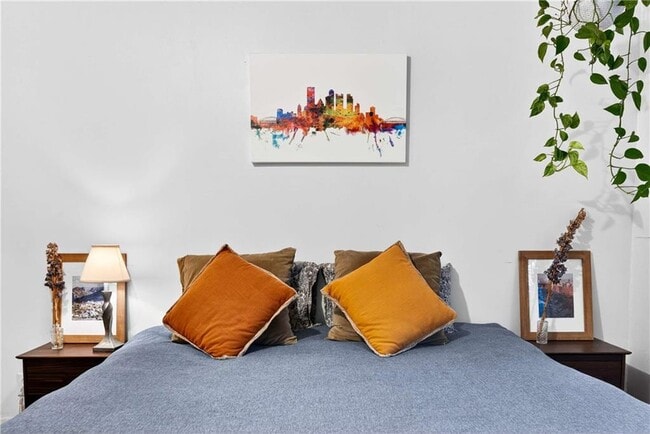 Building Photo - 1411 Glenwood Ave SE