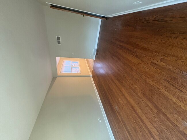 Building Photo - 4934 Mulford St