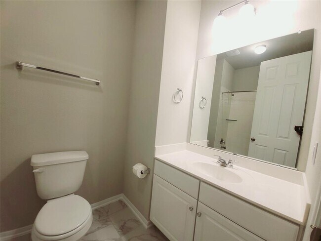 Building Photo - 9445 Towne Lake Pkwy