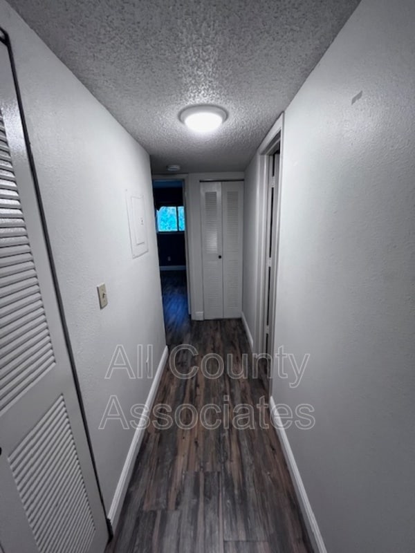 Building Photo - 3277 Fox Chase Cir