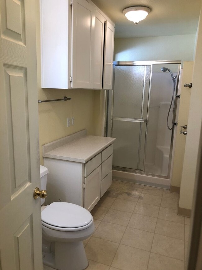 Building Photo - NOW AVAILABLE!! QUAINT HOME IN NEWMAN OUT IN THE COUNTRY