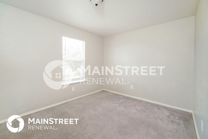 Building Photo - 8210 Steep Valley