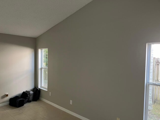 Building Photo - 1918 Turtle Creek Pl