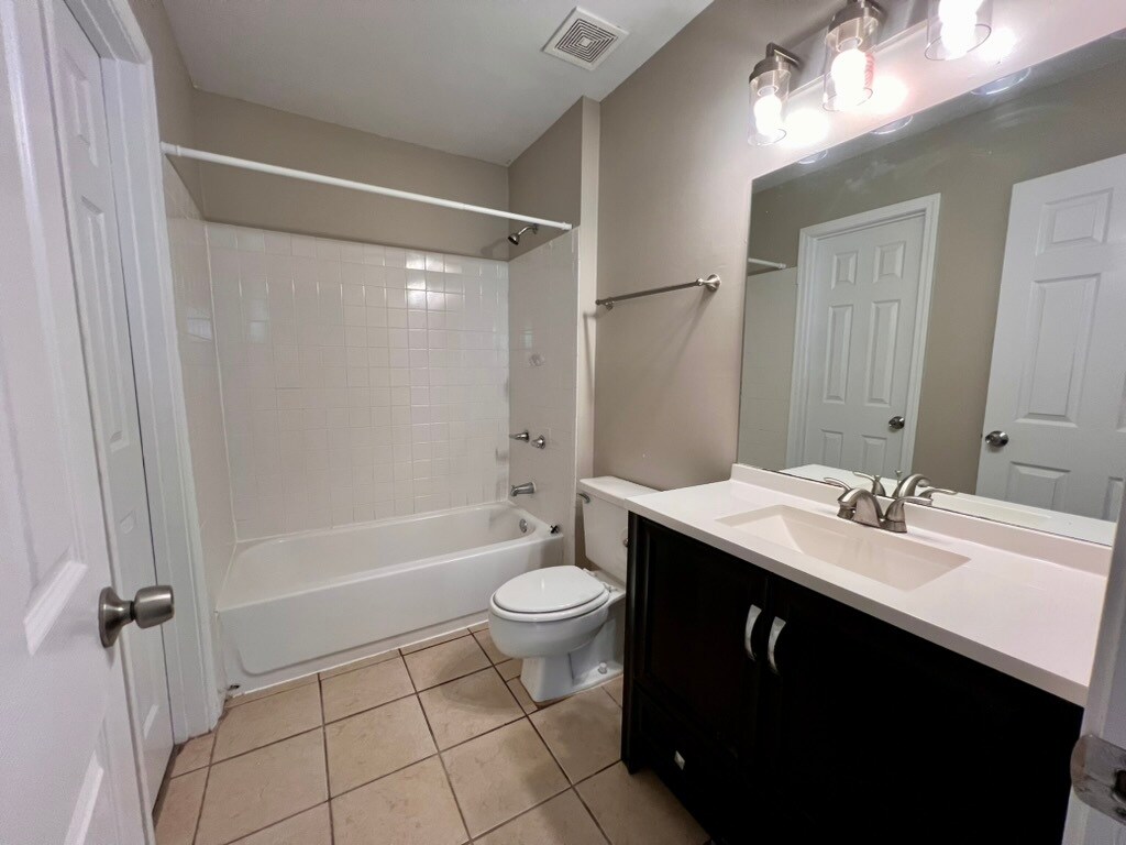 Building Photo - 2614 Dorian Dr.