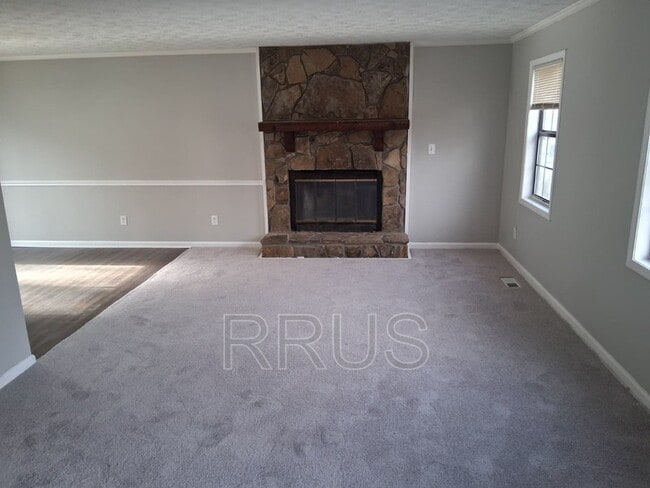 Building Photo - 2448 Wood Meadows Dr