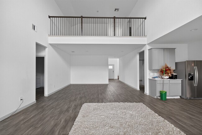 Building Photo - 6823 Amber Clf Ln