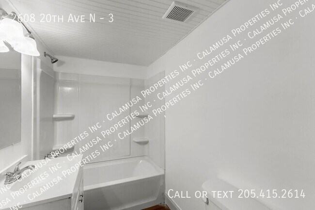 Building Photo - 2608 20th Ave N