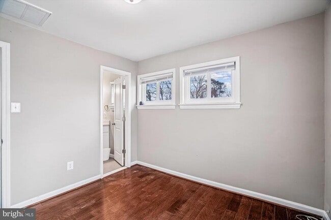 Building Photo - 3720 Harmon Ave