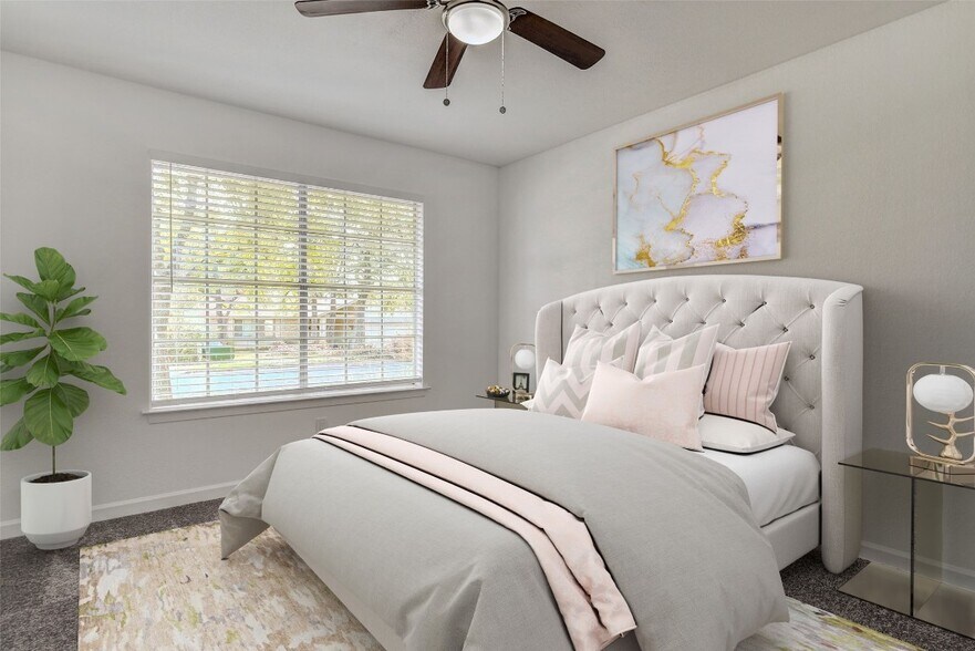 2 out of 4 bedrooms - 11804 Aloe Vera Trl