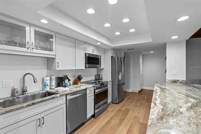 Building Photo - 200 120th Ave W