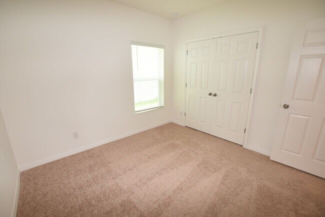 Building Photo - 471 Ironside Trl Dr