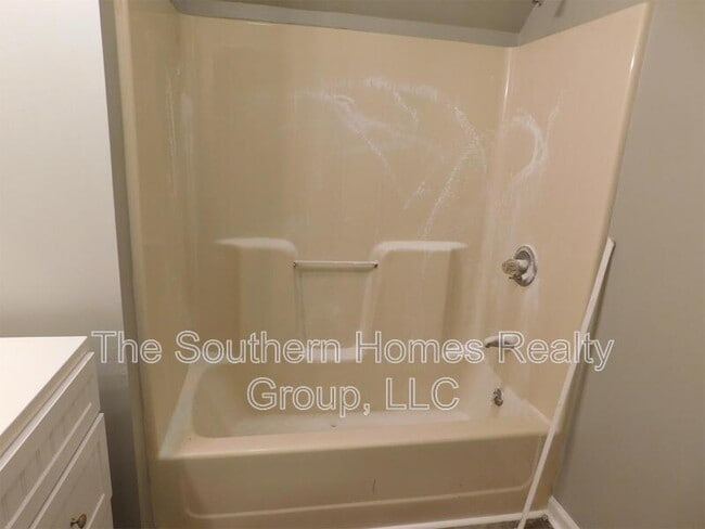 Building Photo - 309 W Madison Ave