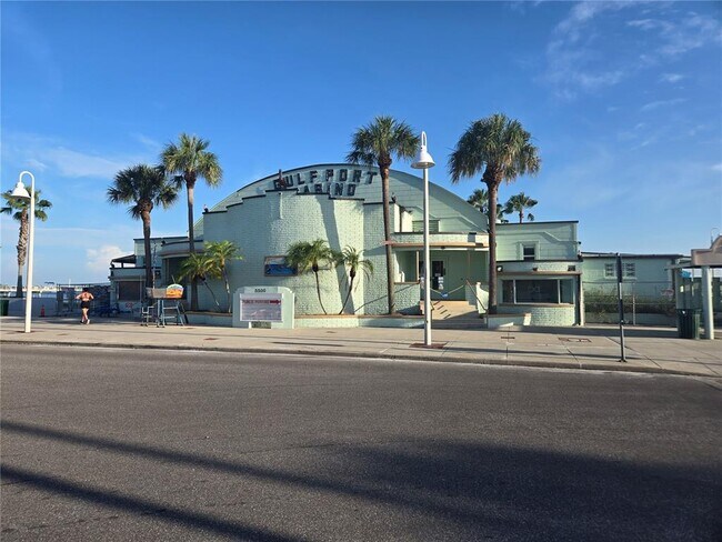Building Photo - 2809 46th St S