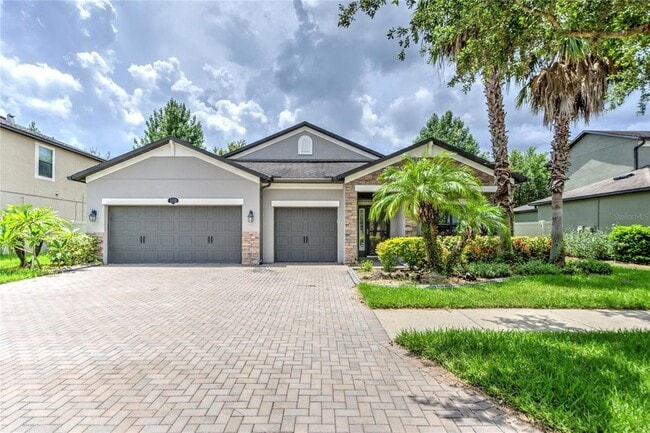 Primary Photo - 1122 Oakcrest Dr