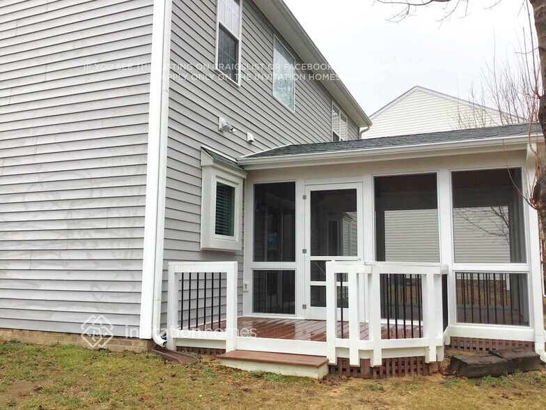 Building Photo - 302 Star Ruby Dr