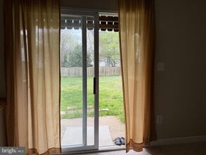 Building Photo - 13044 Tadmore Ct