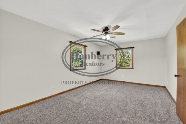 Building Photo - 3018 Gleneagle Dr