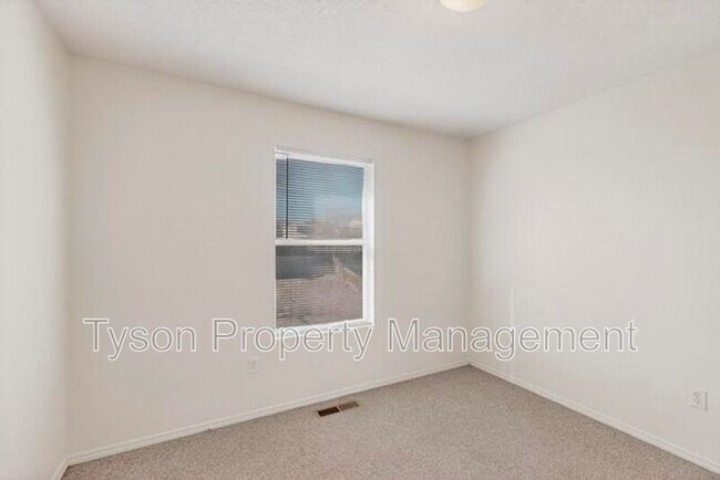 Building Photo - 915 Wood Duck Dr SW