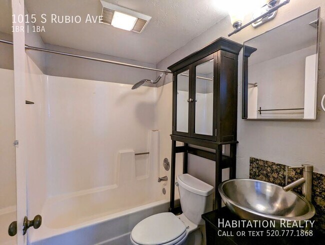 Building Photo - 1015 S Rubio Ave