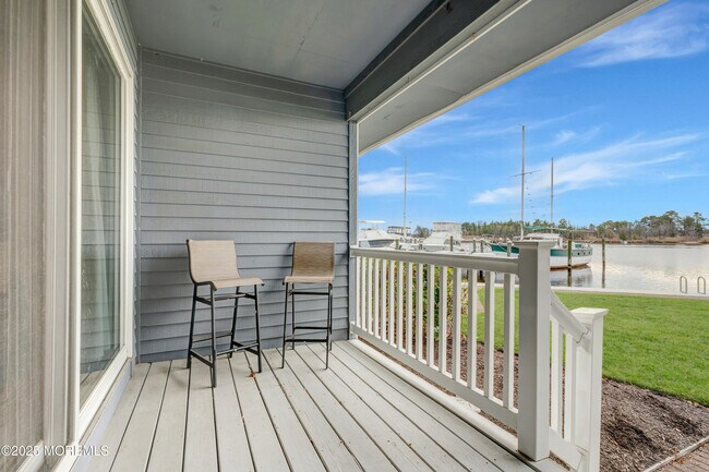 Building Photo - 85 E Water St