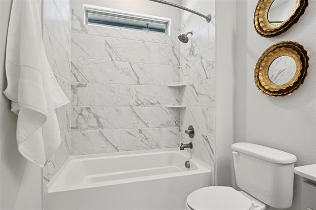 Building Photo - 3132 Water Maple Trl