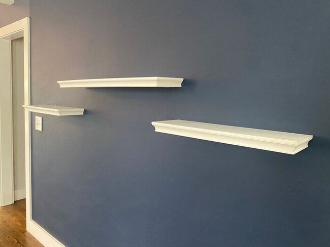 Building Photo - Beautiful 3 Bed 2 Bath in Madison - Newer Construction