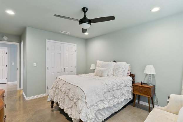 Building Photo - 6301 Hunterwood Dr