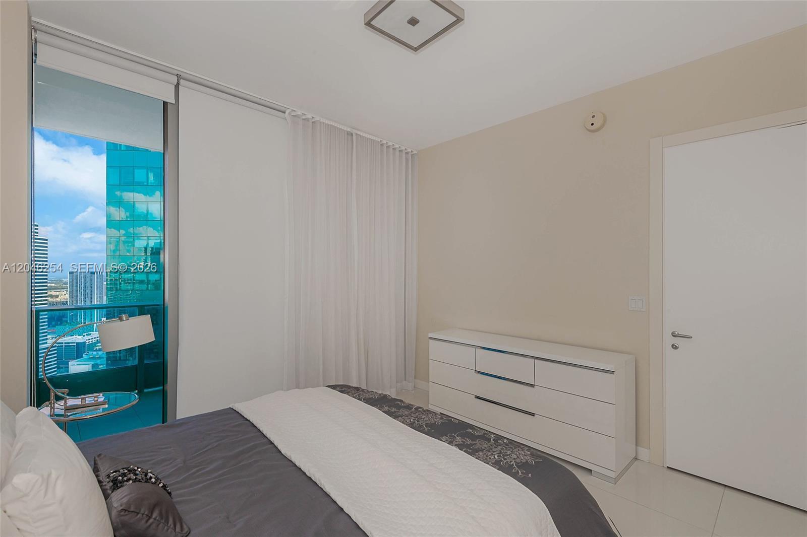 Building Photo - 200 Biscayne Boulevard Way