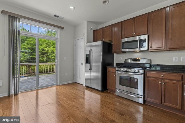 Building Photo - 15641 John Diskin Cir