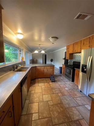 Building Photo - 5238 Beechnut St