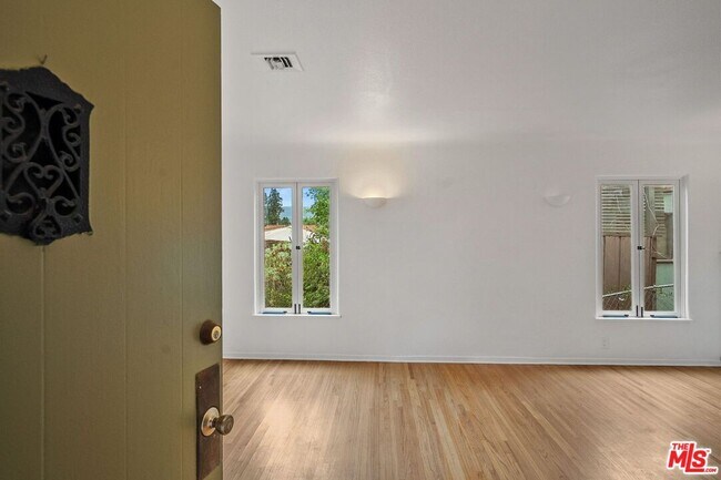 Building Photo - 3942 Scandia Way