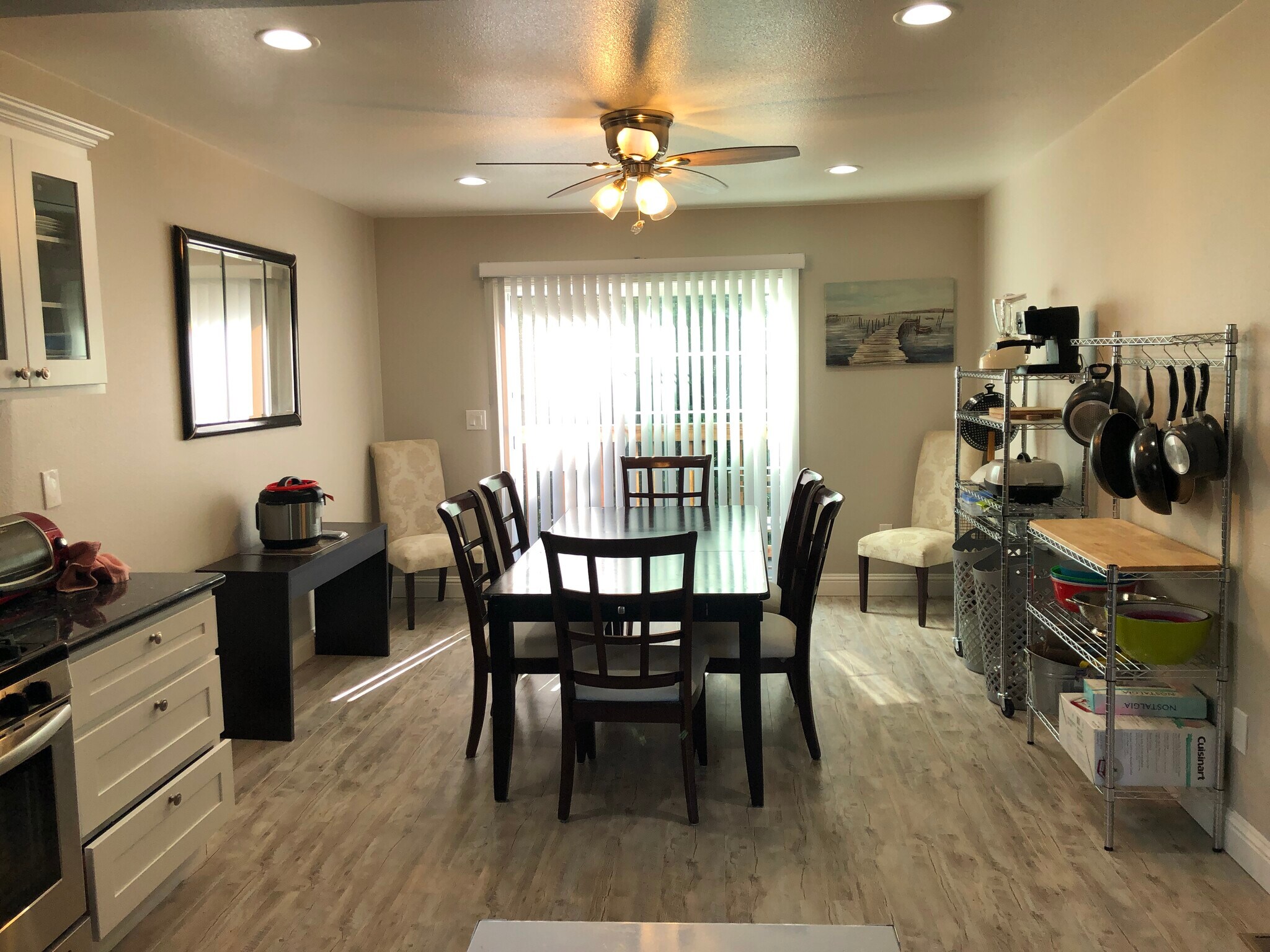 dining room - 135 Bixby St