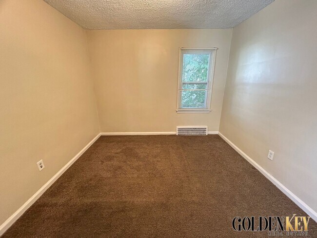 Building Photo - Updated 3 Bedroom Home in Southwest Detroit!