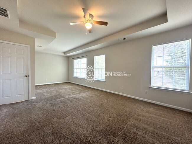 Building Photo - 4 Bed 2.5 Bath in Old Stone Crossing