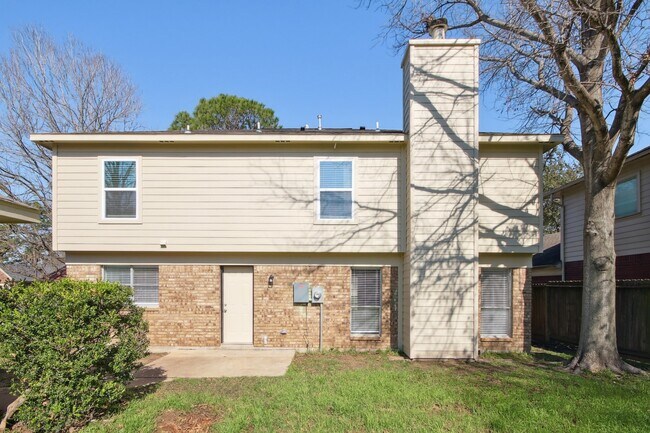 Building Photo - 1127 Cascade Creek Dr