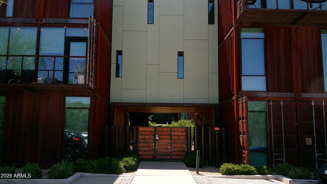 Building Photo - 1436 S Terrace Rd