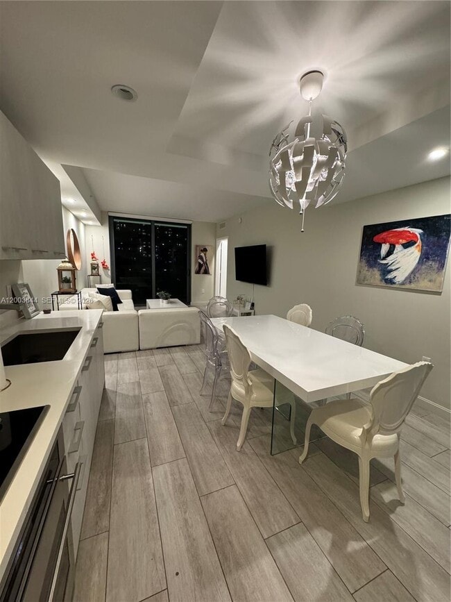 Building Photo - 55 SW 9th St