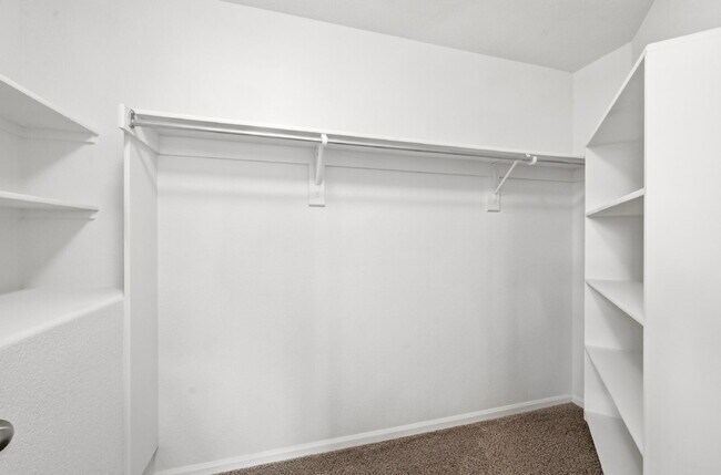 Building Photo - $2,195.95- 3 Bed, 2.5 Bath Home in Co. Springs with Central AC and 2 Car Garage!